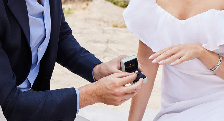 Tips for choosing a perfect Lab-Grown Diamond for Your Engagement Ring