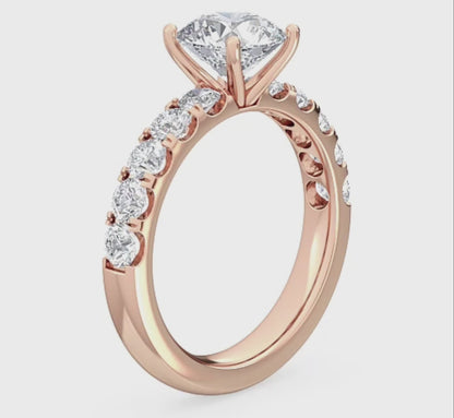 Exquisite Round Lab Diamond Ring